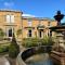 Manor House Lindley
