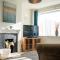 3 Bedroom home in Milton Keynes with Free Parking, WiFi and SKY TV