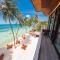 Heron Beach Hotel Dhiffushi