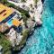Coral Estate Holidays