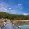 Jansom Beach Resort