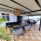 Bel appartement à 10mn à pied de la plage - Adelaar Penthouse