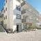 One-Bedroom Apartment In Makarska