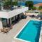 3 Bedroom Nice Home In Prizba