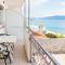 1 Bedroom Beach Front Apartment In Slatine