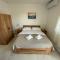 Modern Studio Apartment Tome with Terrace, Free Parking & Wi-Fi, Zadar