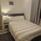 private room to rent