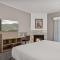 Chateau Big Bear Boutique Hotel, BW Signature Collection