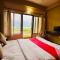 Hotel August International