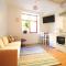 1 bed Cheshire St London City Brick Lane Ideal for Family of 3