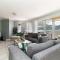 Beachfront Villa Sea Breeze Hout Bay Cape Town
