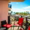 Alexander 511 Beachfront condo with 2 pools, direct beach access, sauna, tikki bar