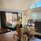 Waipu Tropical Escape - A Central Oasis!