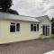 Ty Bach Melyn, car parking and private courtyard