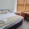 Highfield House - Parking, Private Bathroom, Serving Contractors, Santa Pod!!!!!