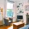 Artsy & bright Hammersmith London 1b1b, up to 4 people