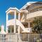 Gorgeous Apartment In Bibinje With Wifi