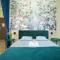 Petite Visite No 16