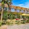 YogiTree Beach Resort & Cafe - 100m from Morjim Beach