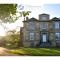 Kirkmay House Apartment