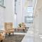 Delta Hotels by Marriott Milwaukee Northwest