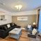 Large Family-Friendly 2BD Glastonbury Retreat, Sleeps 5