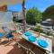 Modern 1BR Quiet 10 min walk to beach