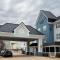 Country Inn & Suites by Radisson, Effingham, IL