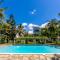 El Mufasa luxury holiday apartments with pool & garden