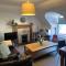 Portrona Apartment on the Harbour