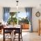 Apartment close to the sea in Las Chapas