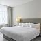 Repotel Levis