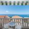 Apartment Vera i Ćiro Novak, sea view and free parking