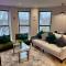 Central Leeds Apartment by the Arena with on-site parking