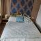 2 Rooms Retro Guesthouse in a silent garden