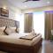 Tranquil Riverview Inn