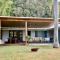 Palm Beach House - sleeps 10 - spacious