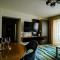 The QUARK Modern Designed 2BR Central Apartment
