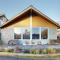 Darrs Beach Cottage