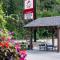 Swiss Chalet Motel