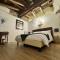 L'8 Boutique Concept Apartments