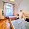 Tobias Old Town Apartment with 1 free offsite parking