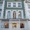 The Clarendon Royal Community