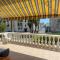 Frejus Plage a 50m des plages, 1er etage de villa