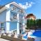 Kék Mediterran Apartman Ház