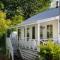 Springview Cottage- captivating bush retreat