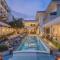 Kwetu Nairobi, Curio Collection By Hilton