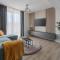 Chic Grey Escape - Central, Free Parking, Self Check-In