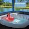 Cottage flottant Premium Jacuzzi privé en supplément