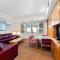 Palisades Tahoe Lodge Rentals Studio #115